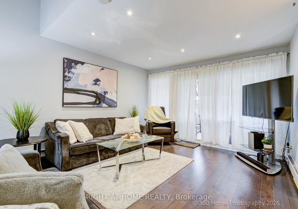 221-milestone-crescent-aurora-ontario-n13090772