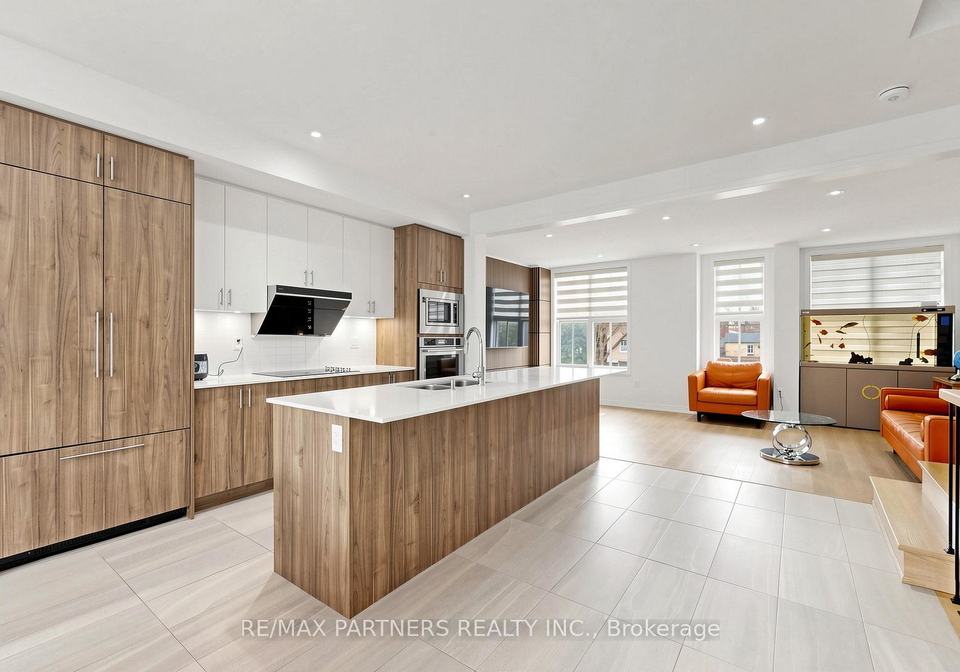 9092-woodbine-avenue-markham-ontario-n13091048