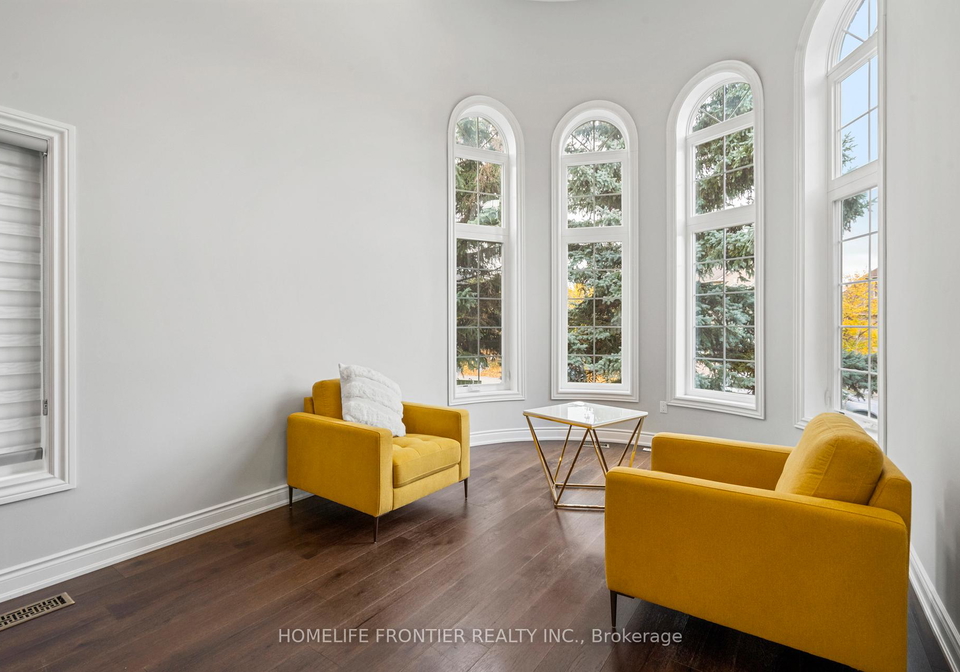 7-edenbrook-crescent-richmond-hill-ontario-n13091168