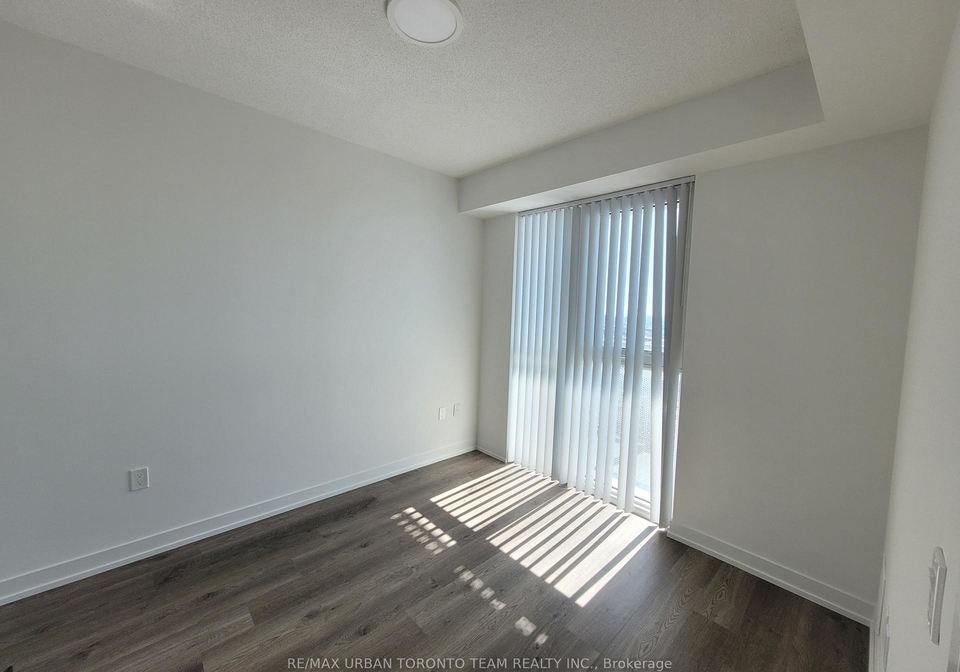 195-commerce-street-vaughan-ontario-n13091740