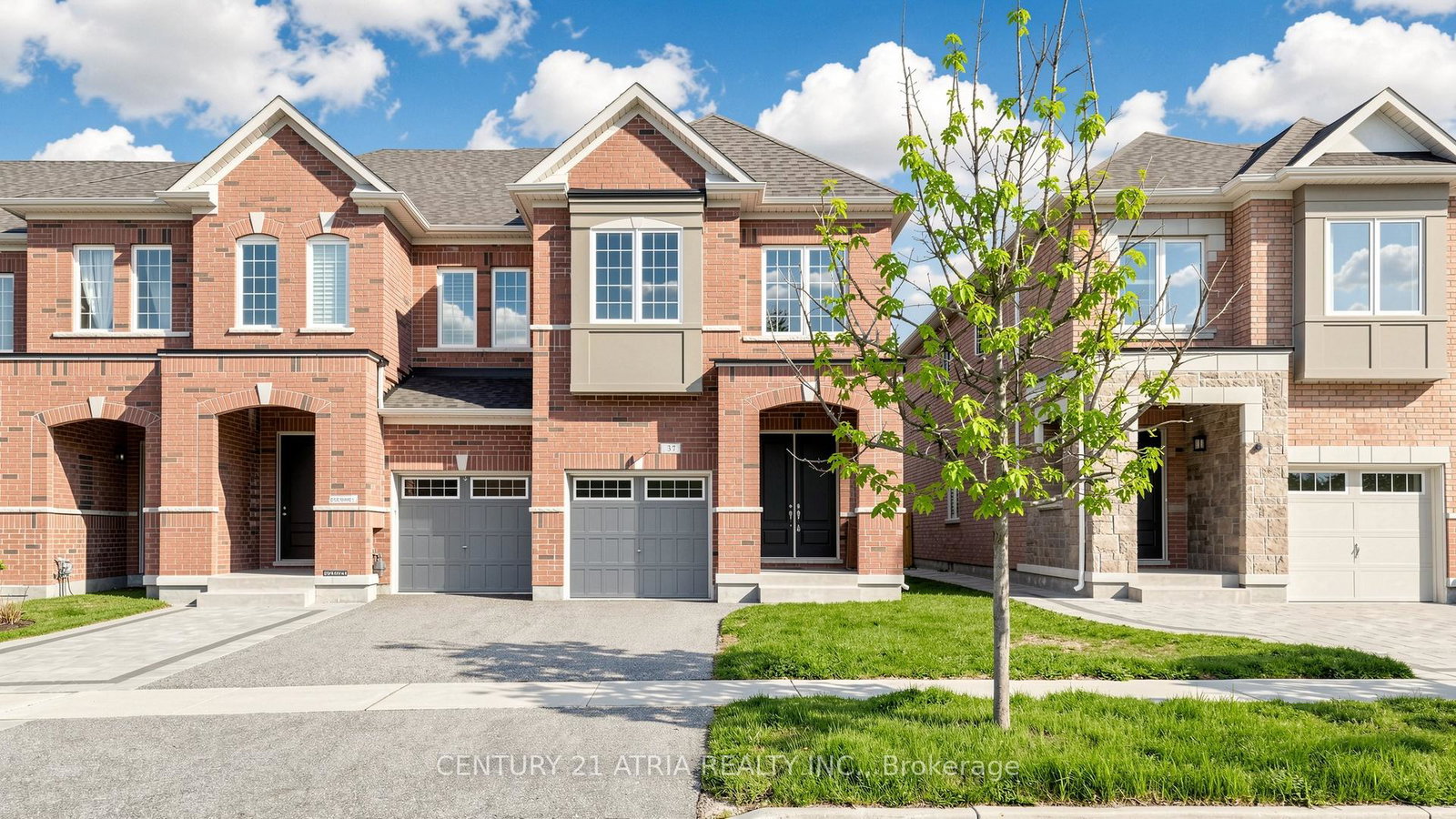 37-capreol-avenue-aurora-ontario-n13092400
