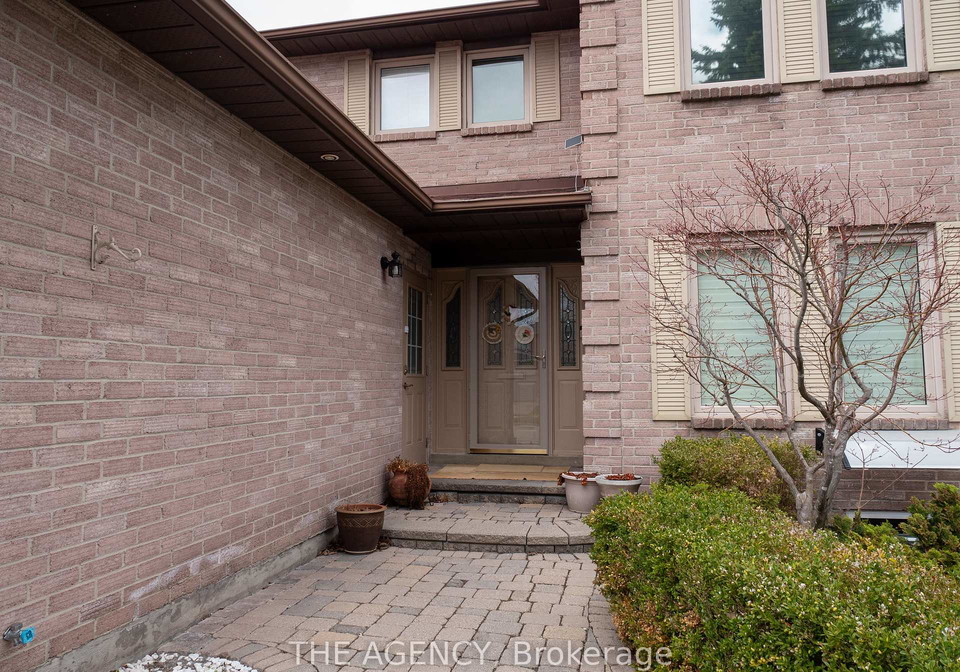 495-bristol-road-newmarket-ontario-n13092944