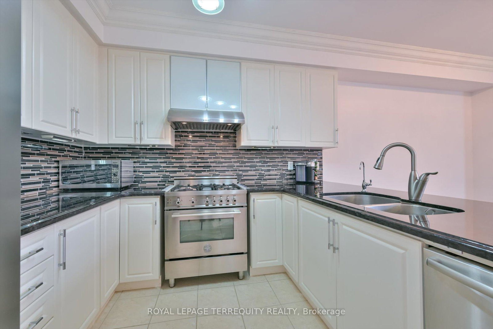 10461-woodbine-avenue-markham-ontario-n13092984