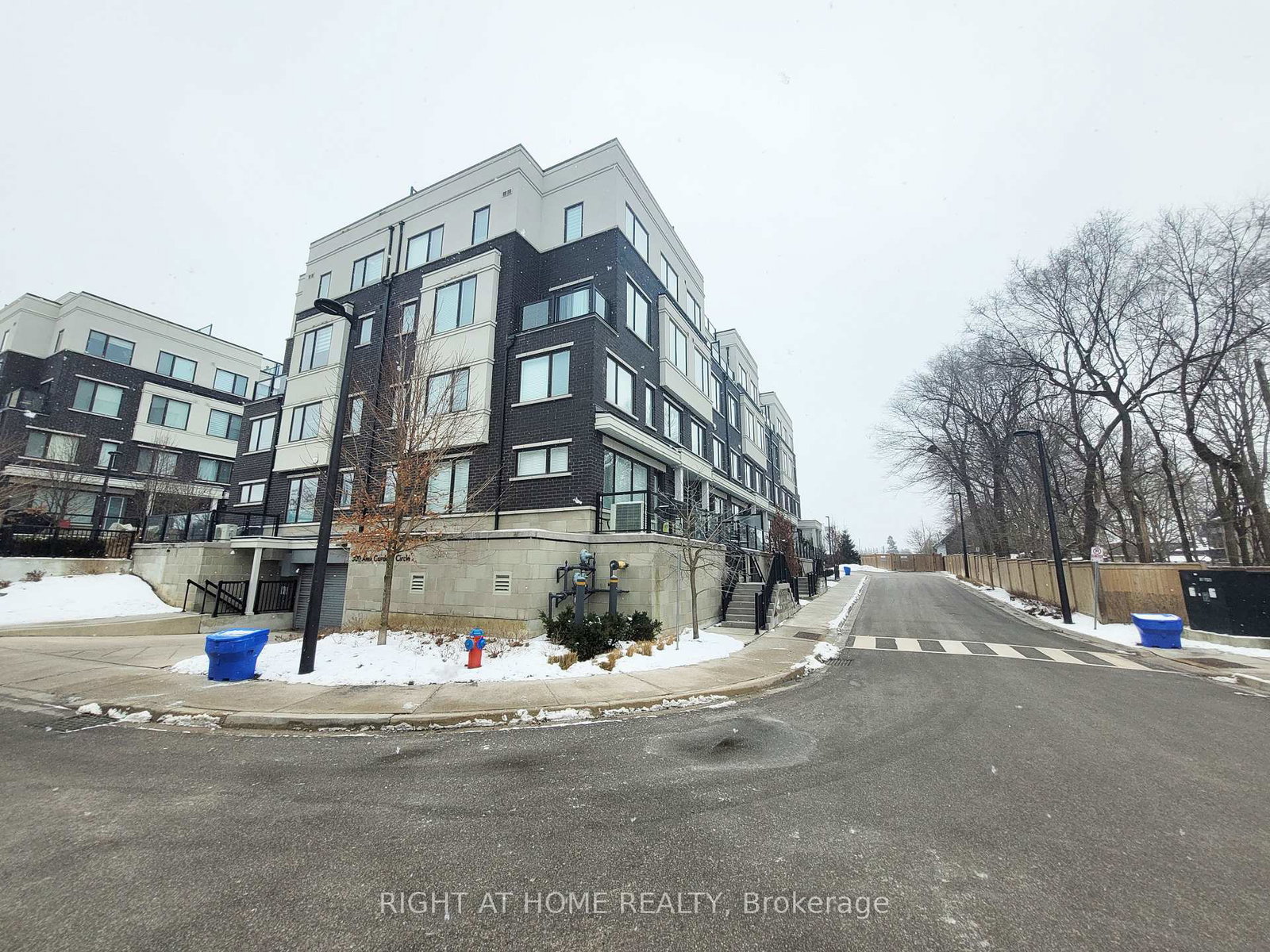 300-alex-gardner-circle-aurora-ontario-n13093072