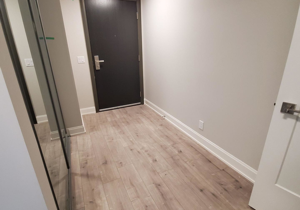 8-water-walk-drive-markham-ontario-n13093170