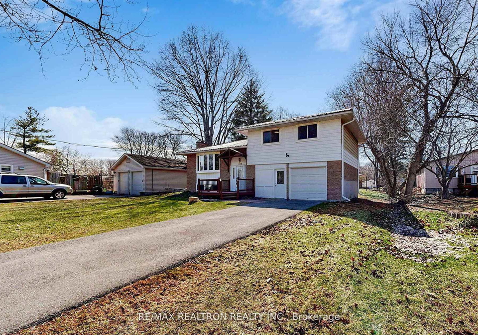 100-river-drive-east-gwillimbury-ontario-n13093530