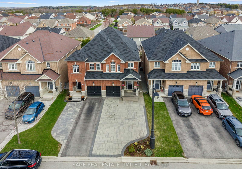 62-donald-stewart-crescent-east-gwillimbury-ontario-n13093538