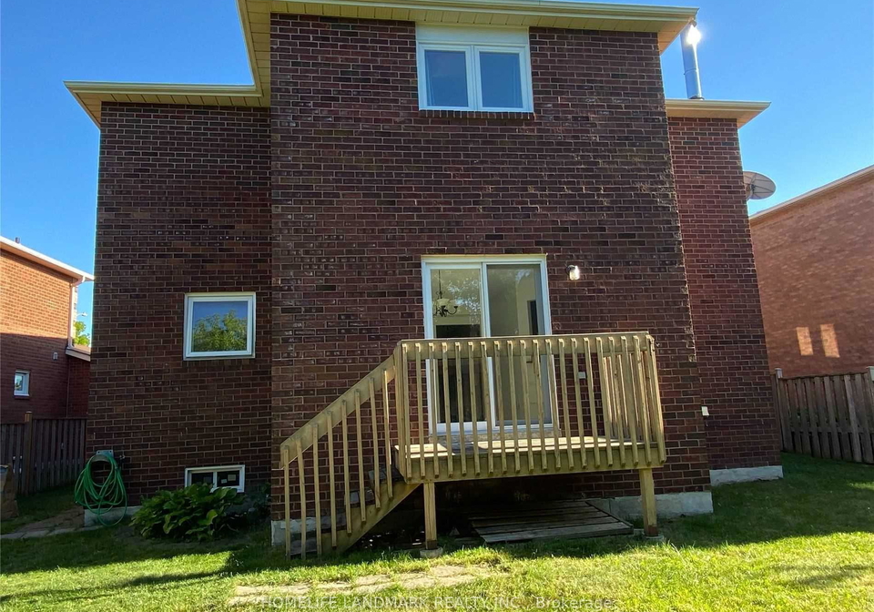 102-bernard-avenue-richmond-hill-ontario-n13093726