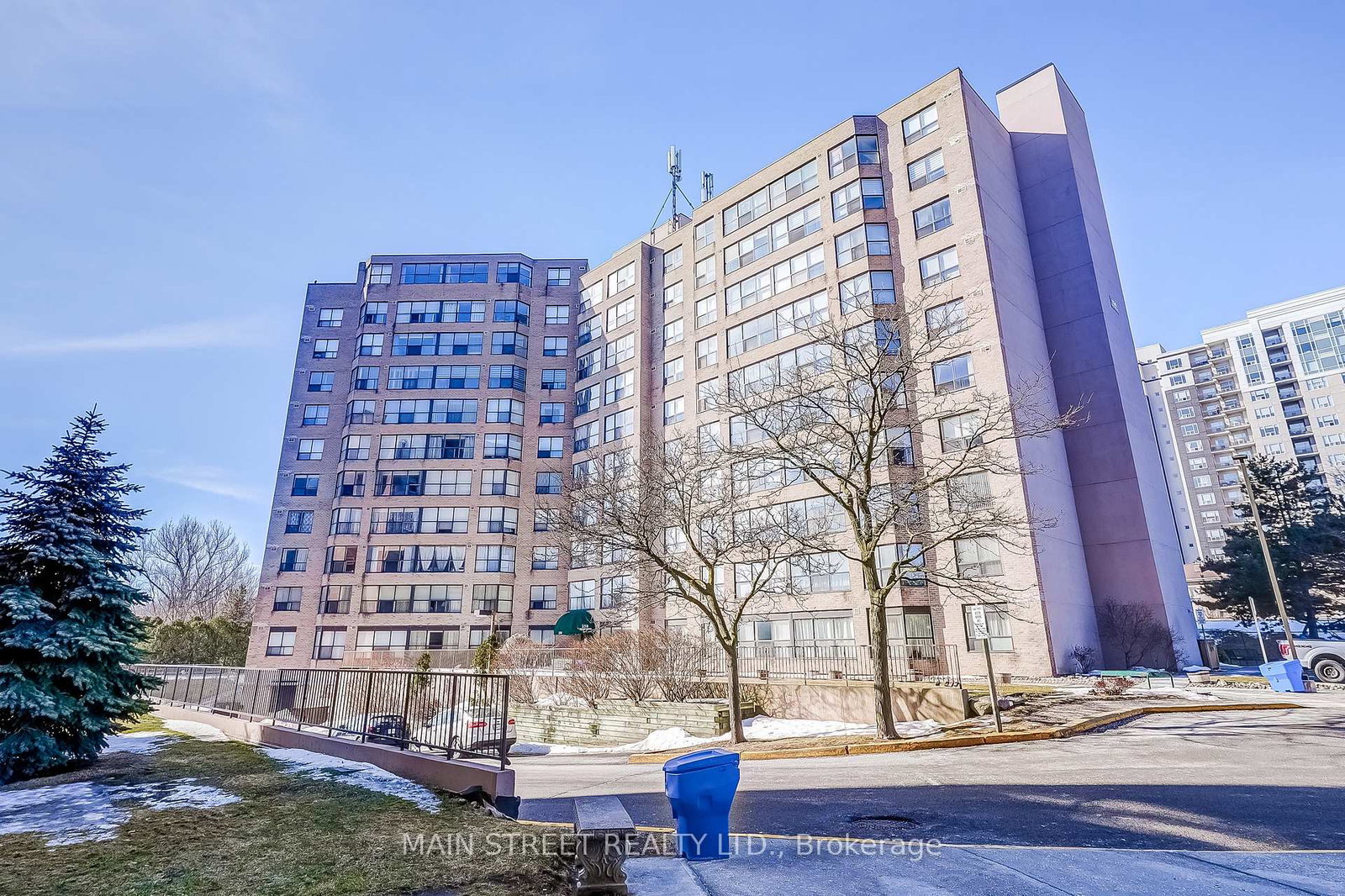 250-davis-drive-newmarket-ontario-n13094386