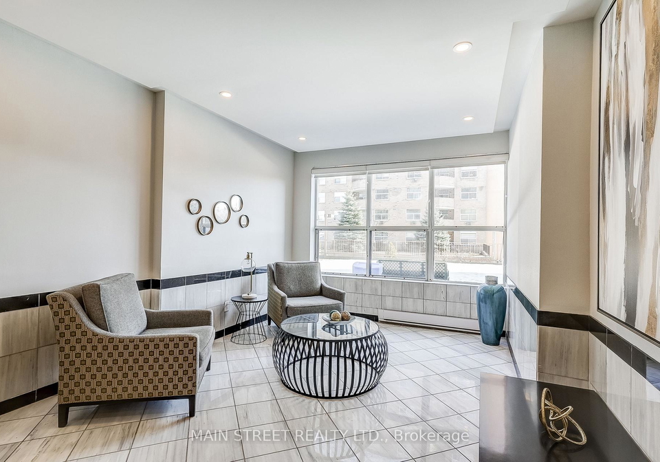 250-davis-drive-newmarket-ontario-n13094386