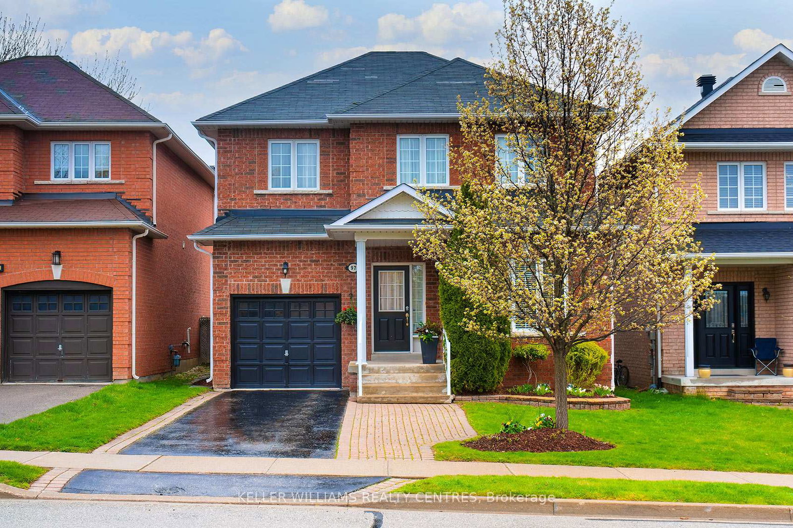 97-woodbury-crescent-newmarket-ontario-n13094612