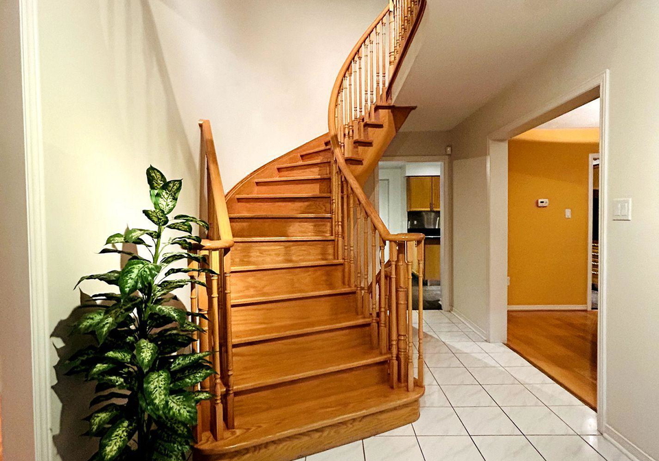 33-westmoreland-court-markham-ontario-n13095008