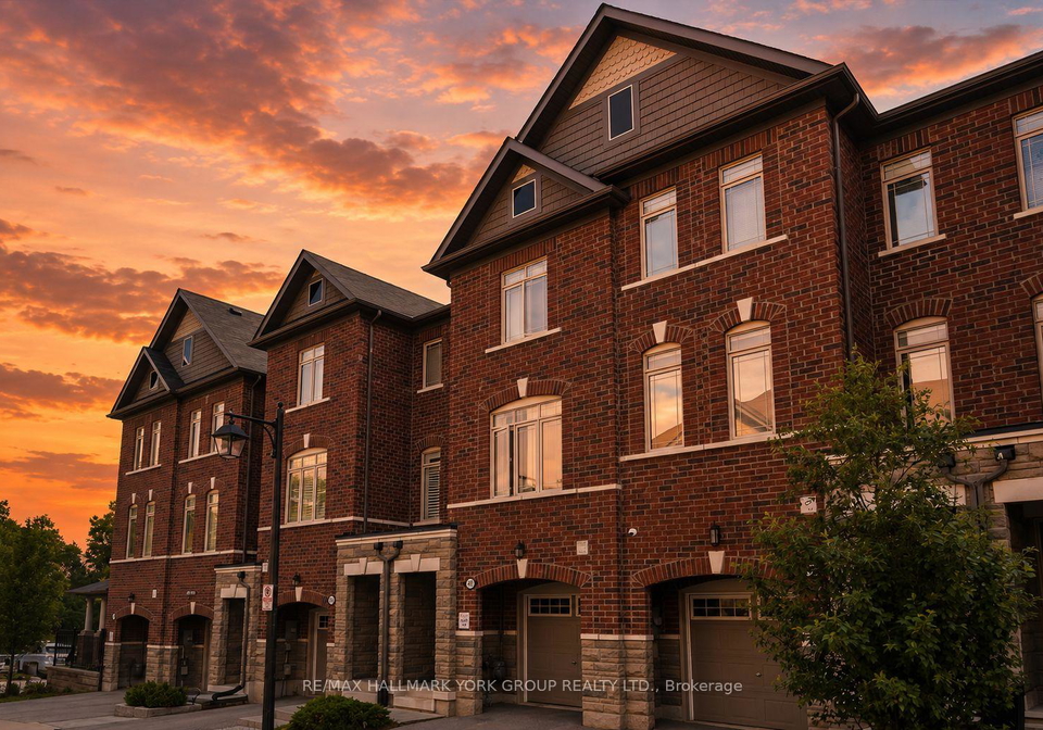 104-gordon-circle-newmarket-ontario-n13095110