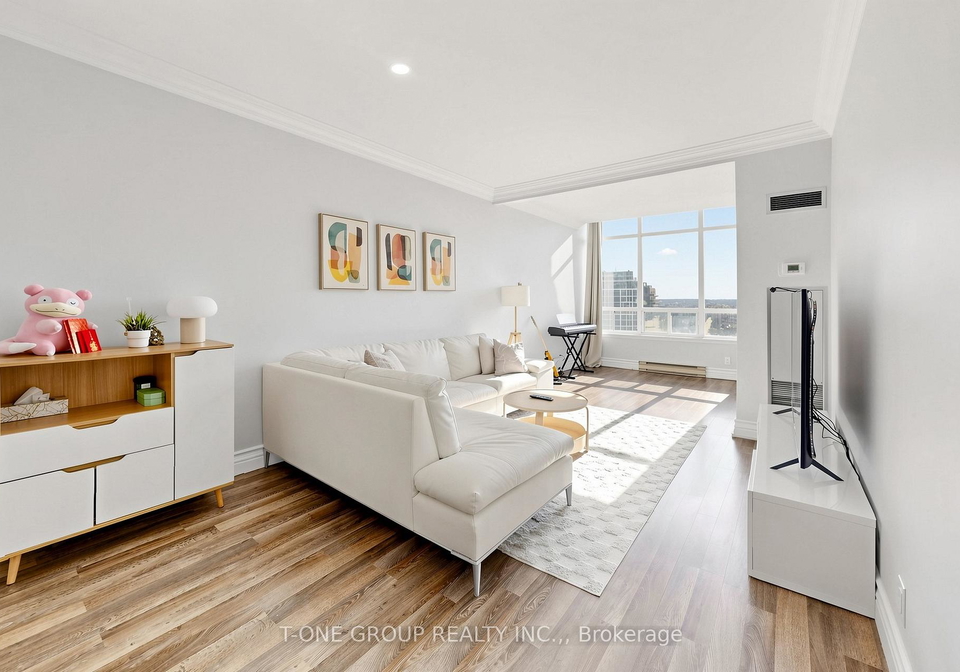 22-clarissa-drive-richmond-hill-ontario-n13095526