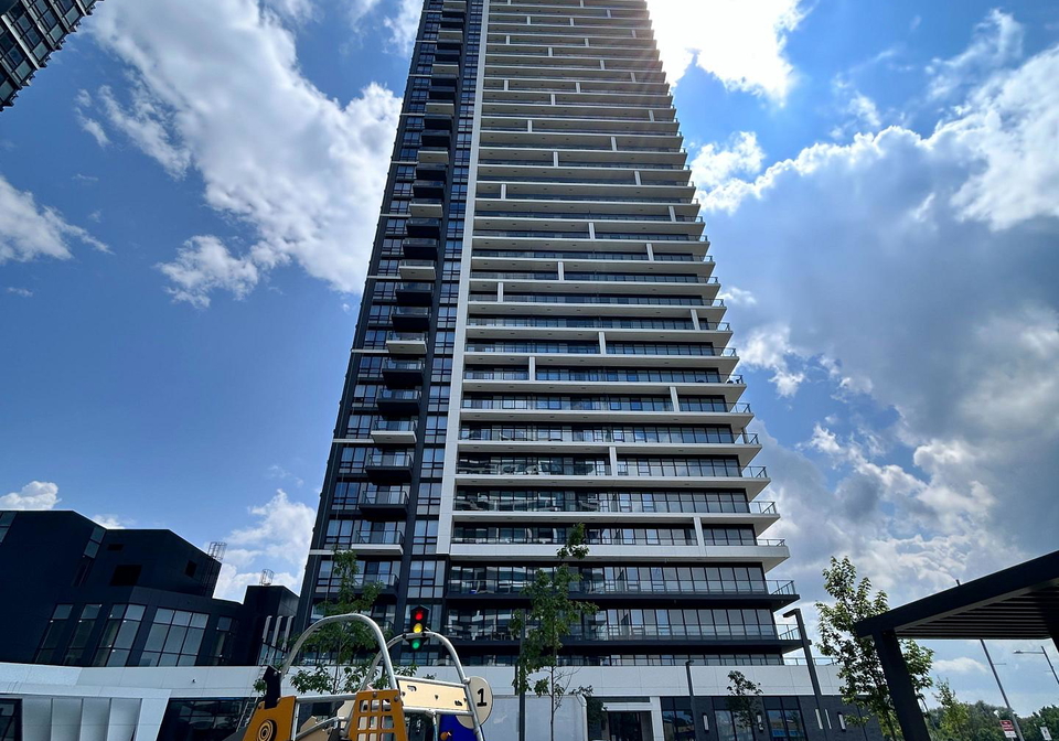 8-water-walk-drive-markham-ontario-n13095900