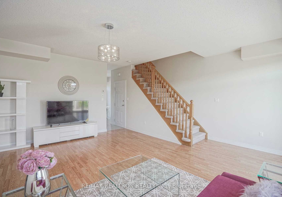 40-comely-way-markham-ontario-n13095944