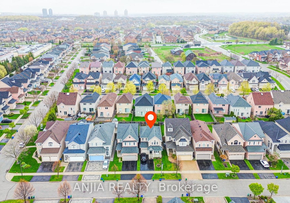 51-oxfordshire-street-markham-ontario-n13095984