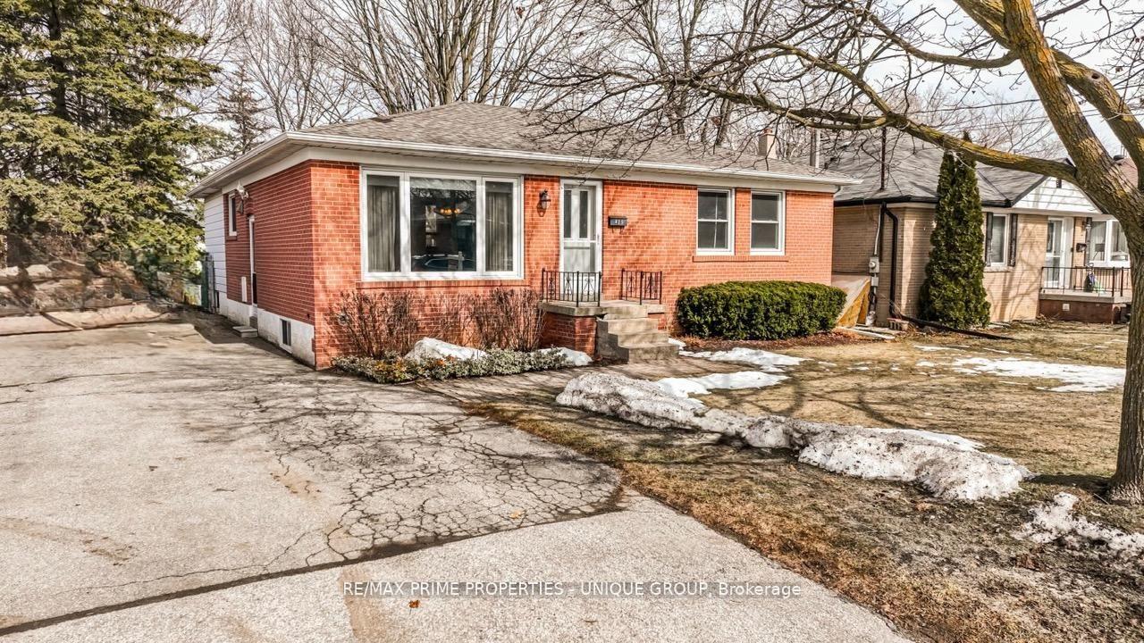 425-centre-street-e-richmond-hill-ontario-n13096646