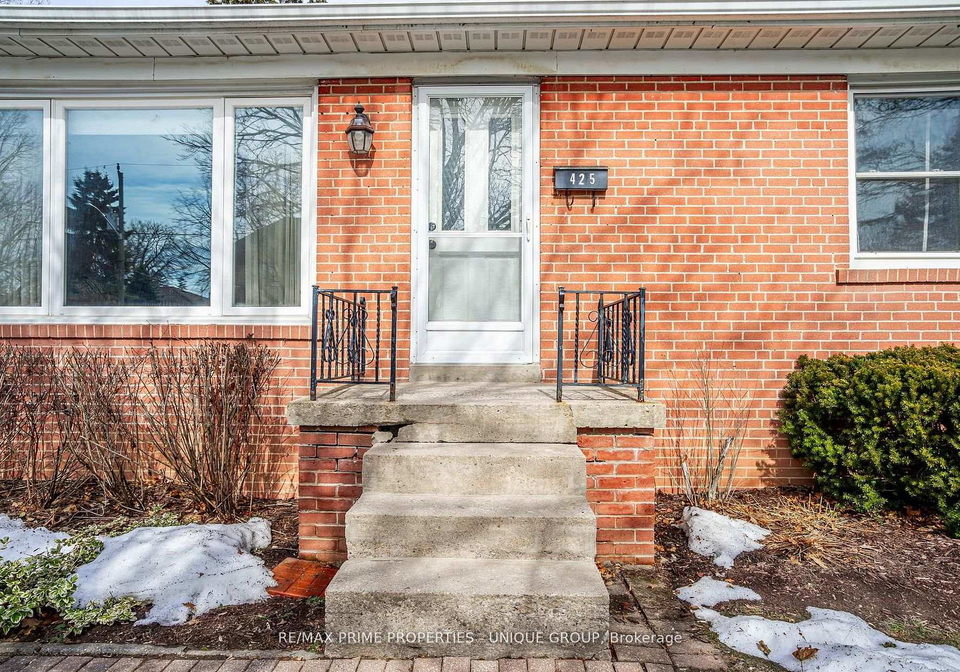 425-centre-street-e-richmond-hill-ontario-n13096646