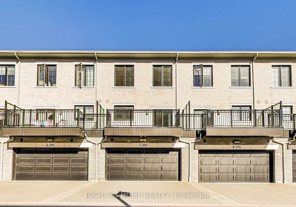 390-highway-7-e-richmond-hill-ontario-n13097058