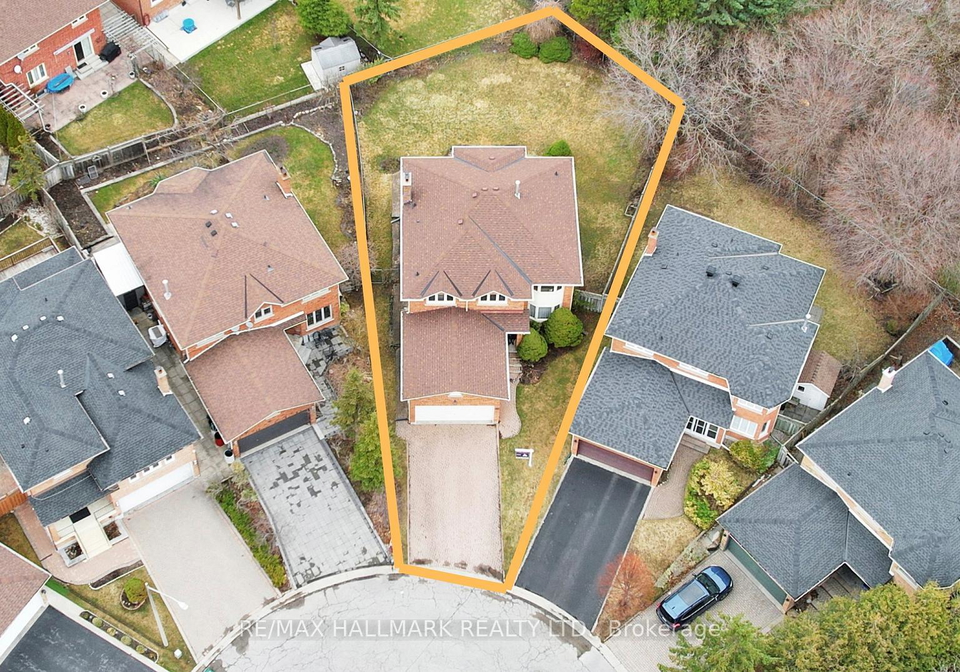 69-dunbarton-court-richmond-hill-ontario-n13097108
