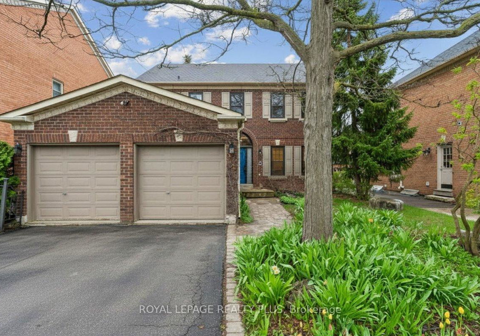 34-theobalds-circle-richmond-hill-ontario-n13097954