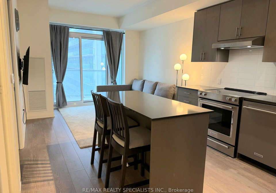 8960-jane-street-vaughan-ontario-n13097992