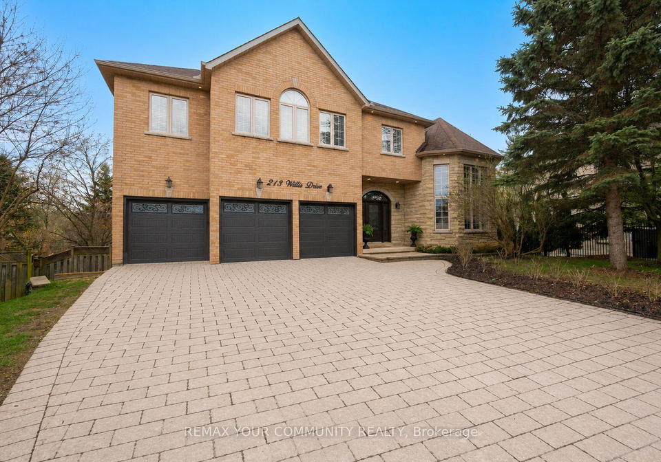 213-willis-drive-aurora-ontario-n13098034