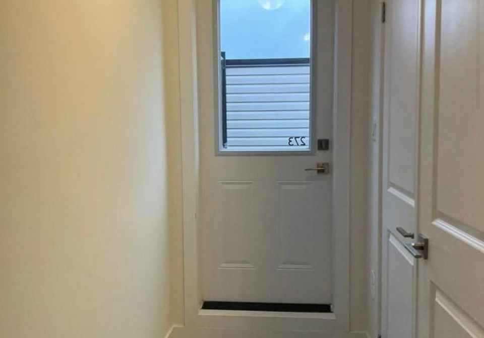 9-phelps-upper-lane-richmond-hill-ontario-n13098348