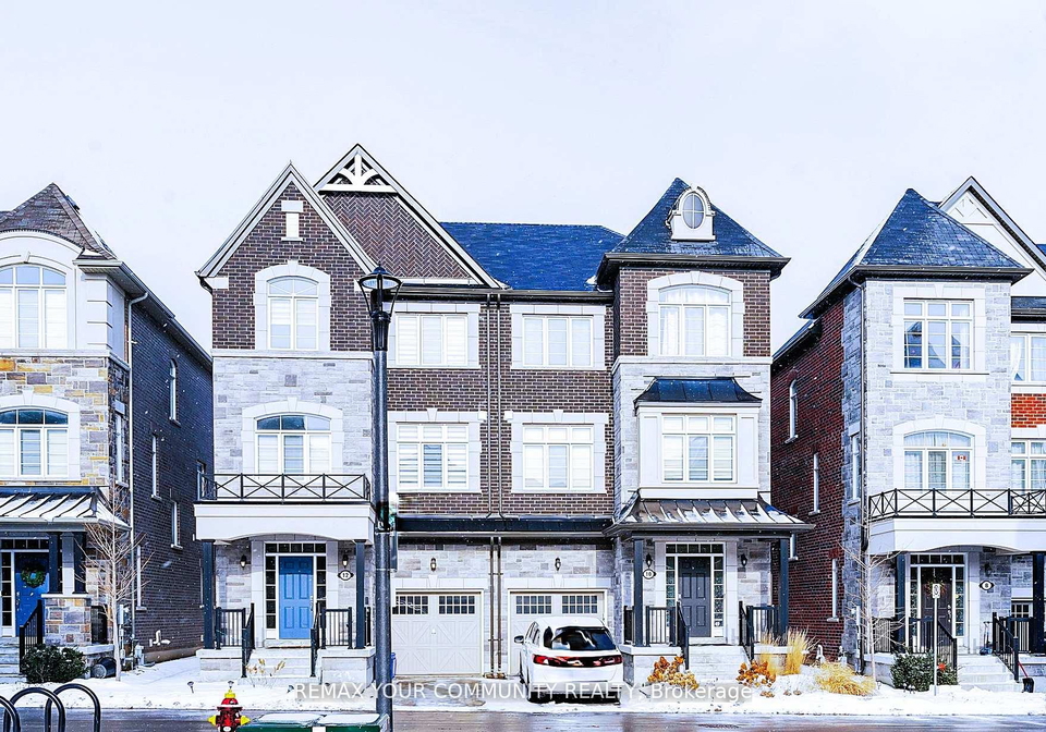 12-globemaster-lane-richmond-hill-ontario-n13098476