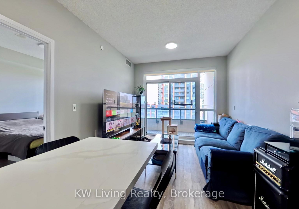 15-water-walk-drive-markham-ontario-n13098928