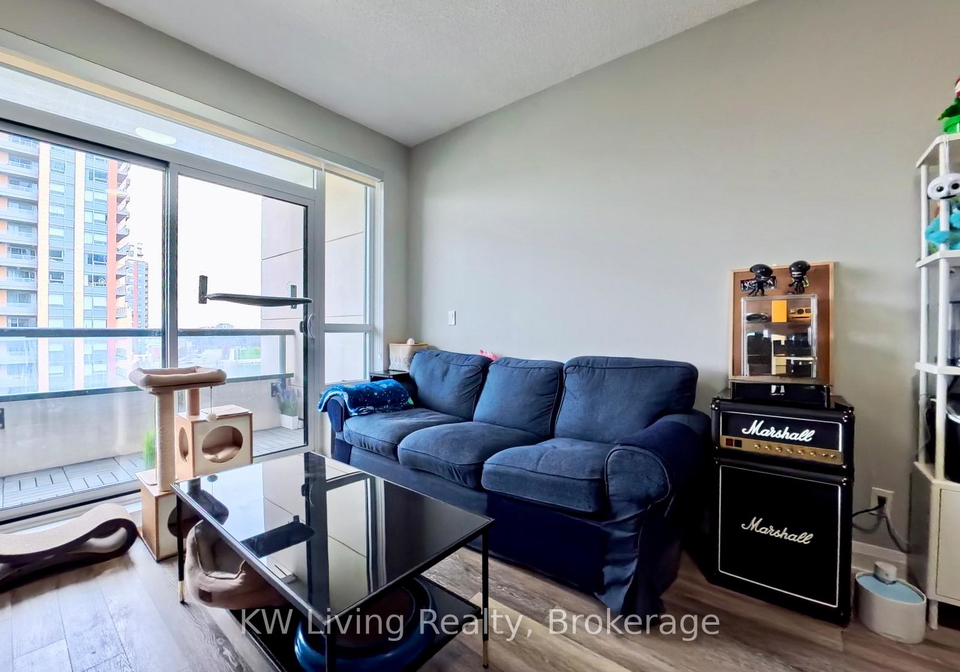 15-water-walk-drive-markham-ontario-n13098928