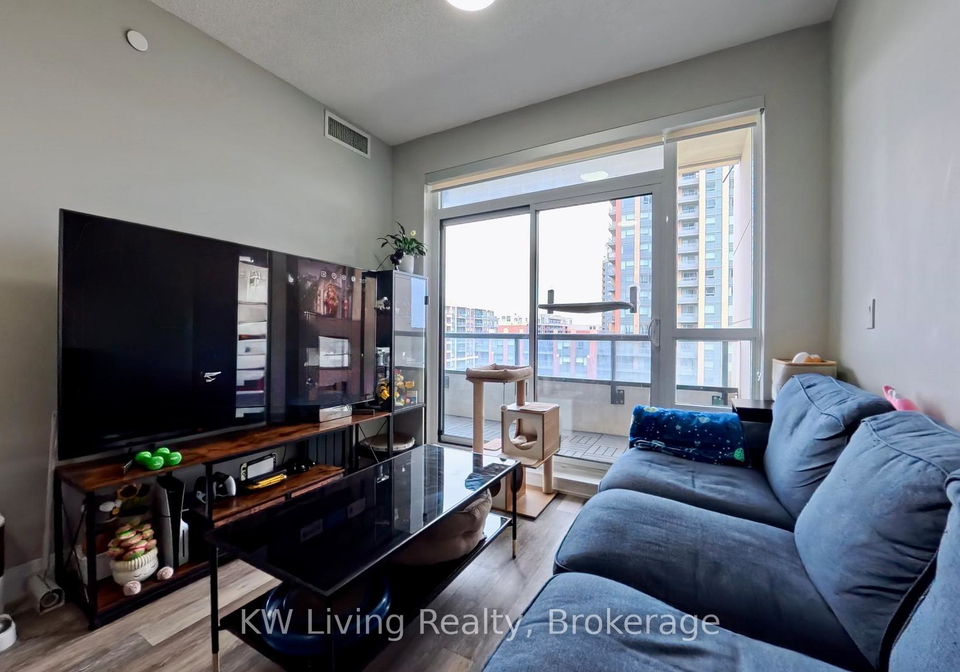 15-water-walk-drive-markham-ontario-n13098928