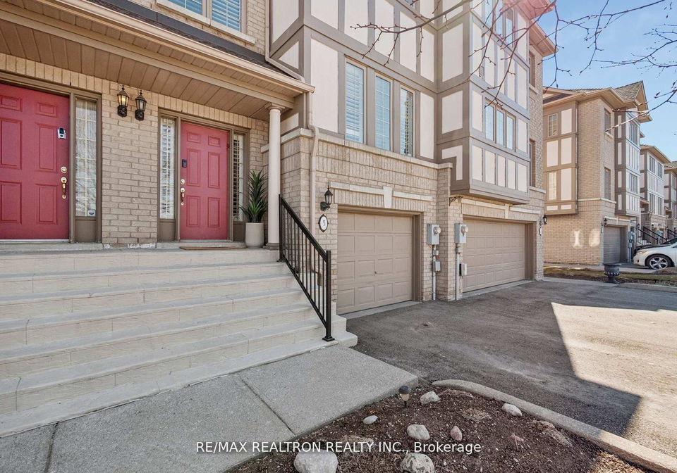 8909-bathurst-street-richmond-hill-ontario-n13099354
