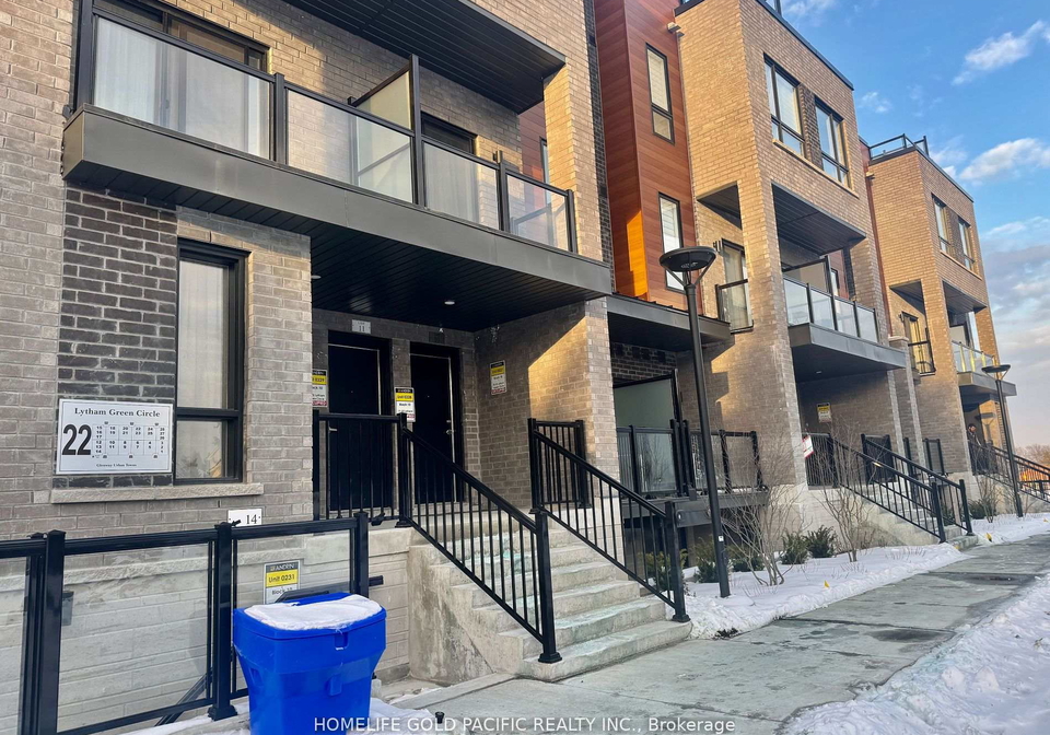 22-lytham-green-circle-newmarket-ontario-n13099502