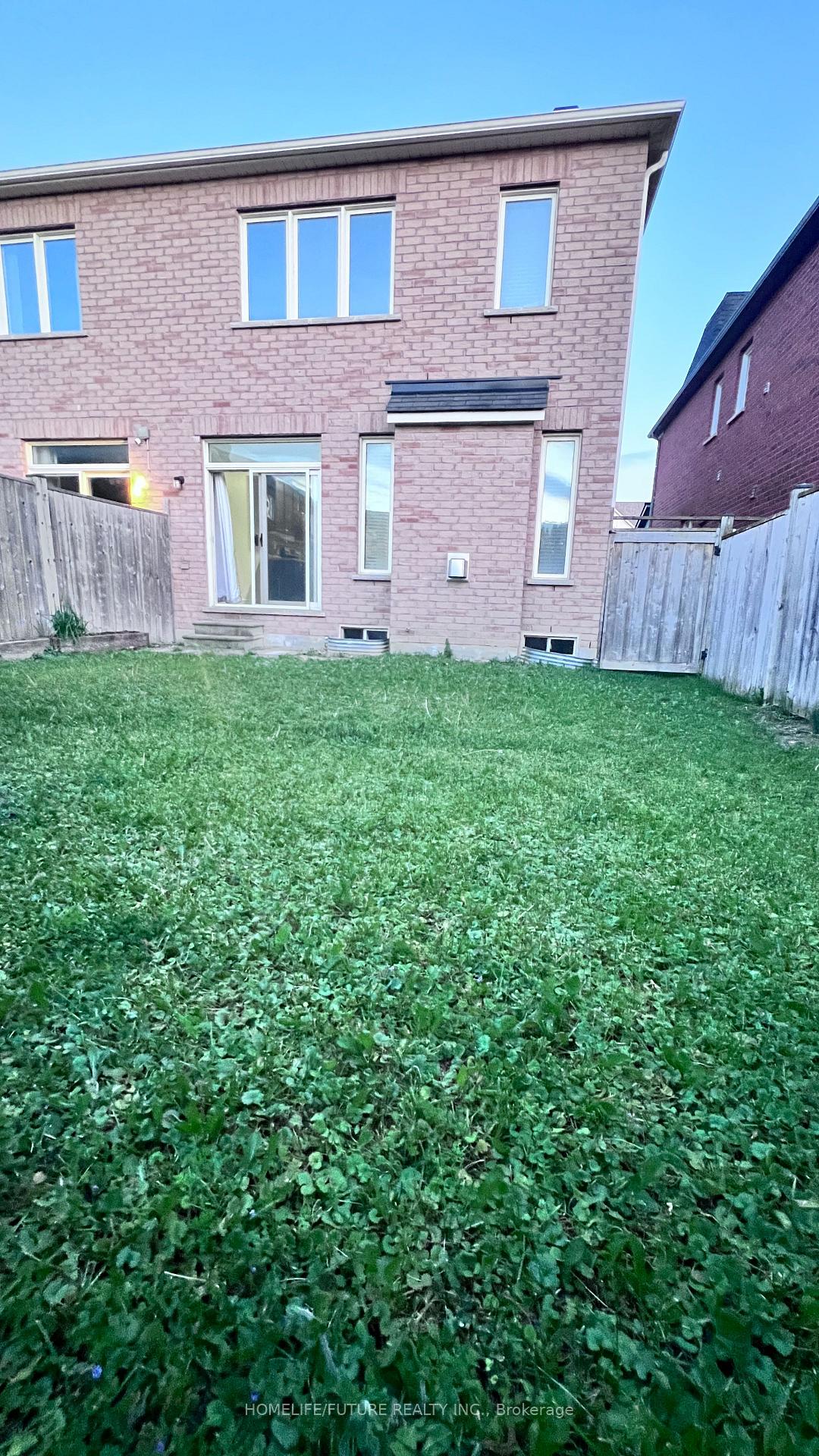 10-brown-lane-whitchurch-stouffville-ontario-n13099674