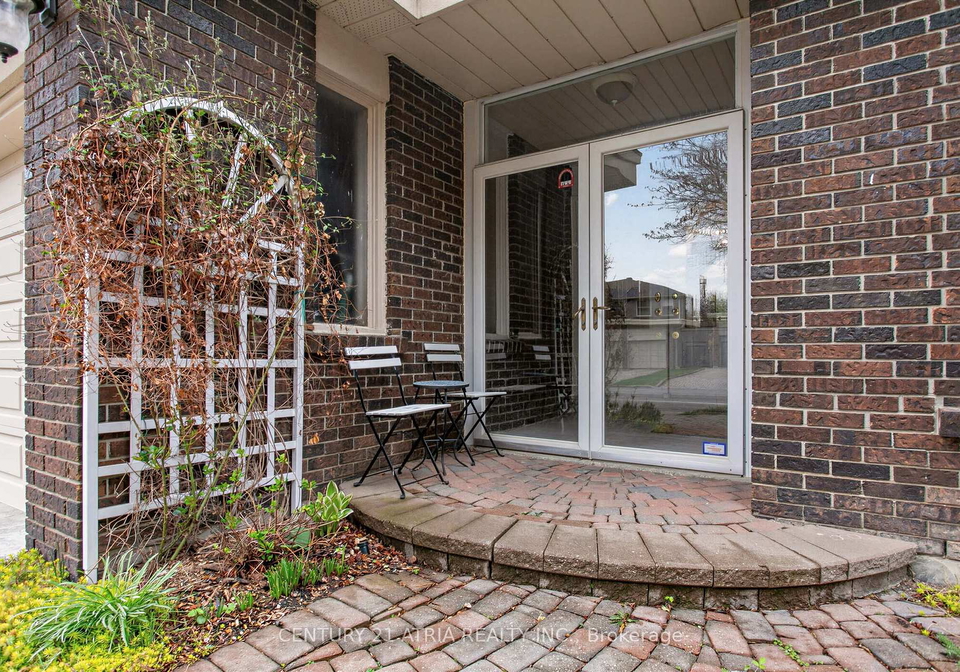 12-granada-court-markham-ontario-n13099812