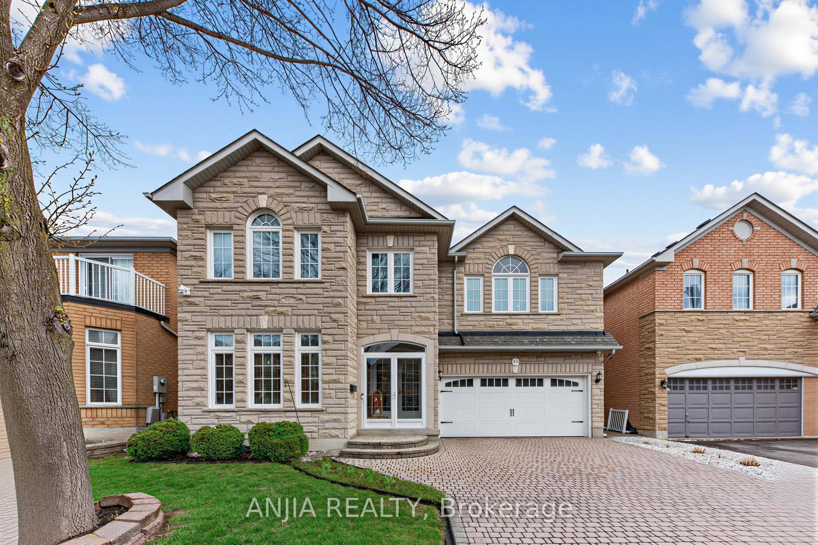 54-stoneheath-crescent-markham-ontario-n13100542