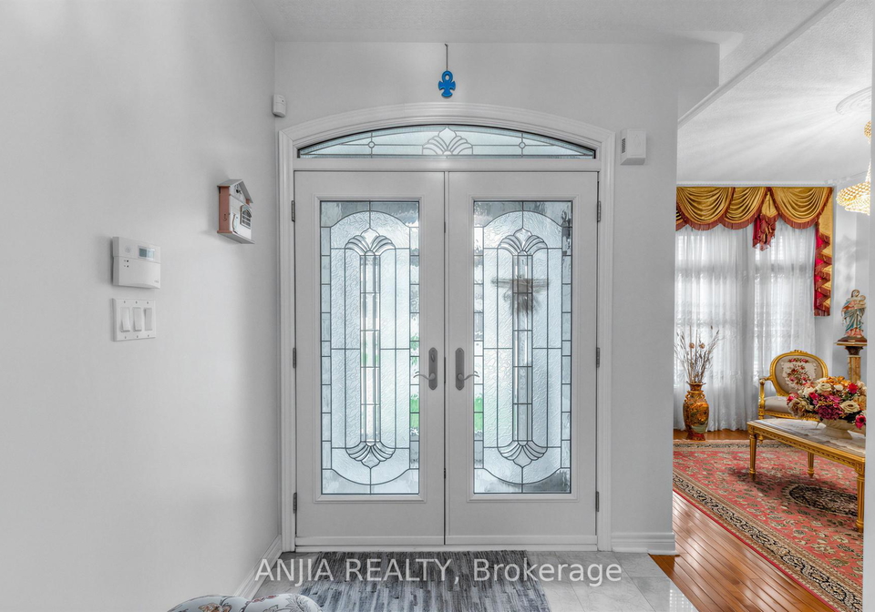 54-stoneheath-crescent-markham-ontario-n13100542