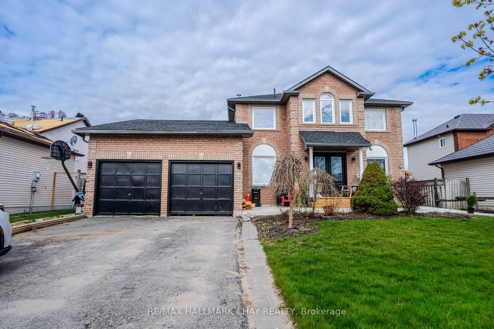 19-julie-street-essa-ontario-n13100642