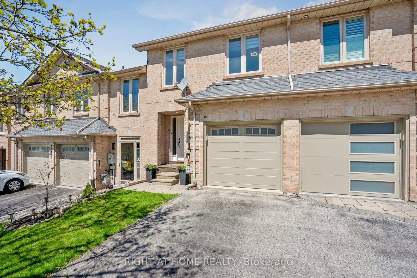 80-wetherby-circle-markham-ontario-n13100662