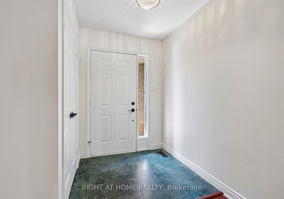 80-wetherby-circle-markham-ontario-n13100662