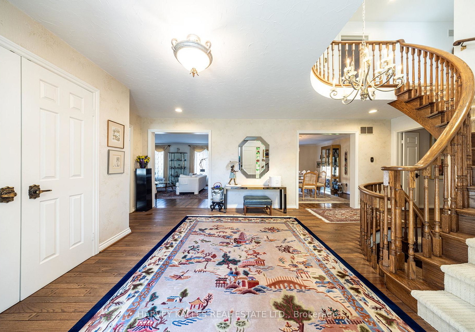 10-whitelaw-court-markham-ontario-n13100808