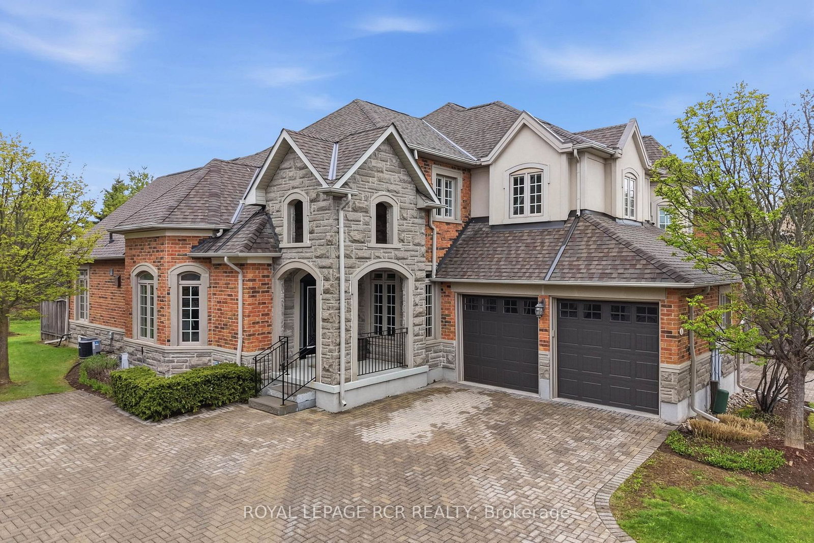 16-bonnell-crescent-aurora-ontario-n13101302