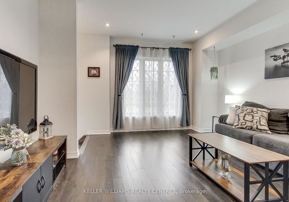 13-vita-stephanie-court-georgina-ontario-n13101546