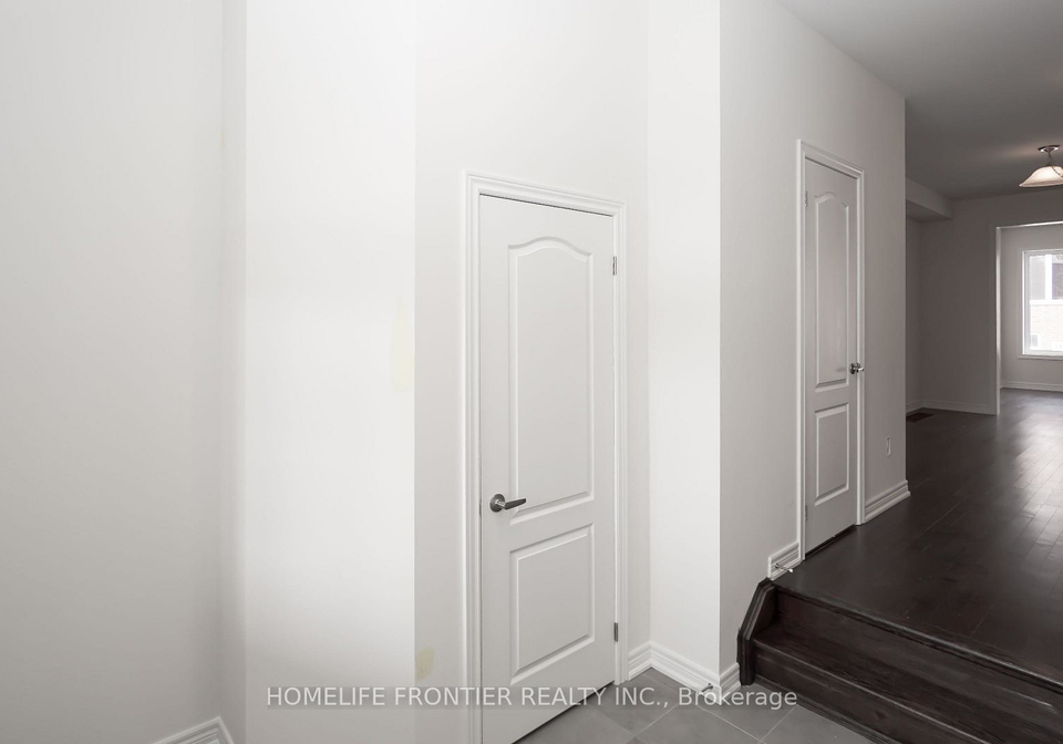 200-roy-harper-avenue-aurora-ontario-n13101770