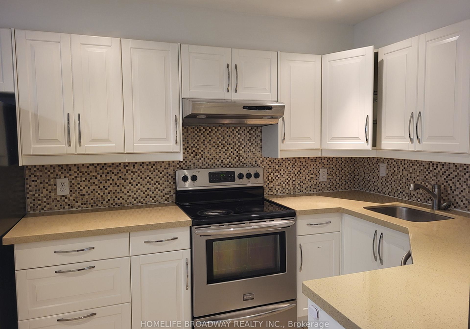 151-townsgate-drive-vaughan-ontario-n13101798