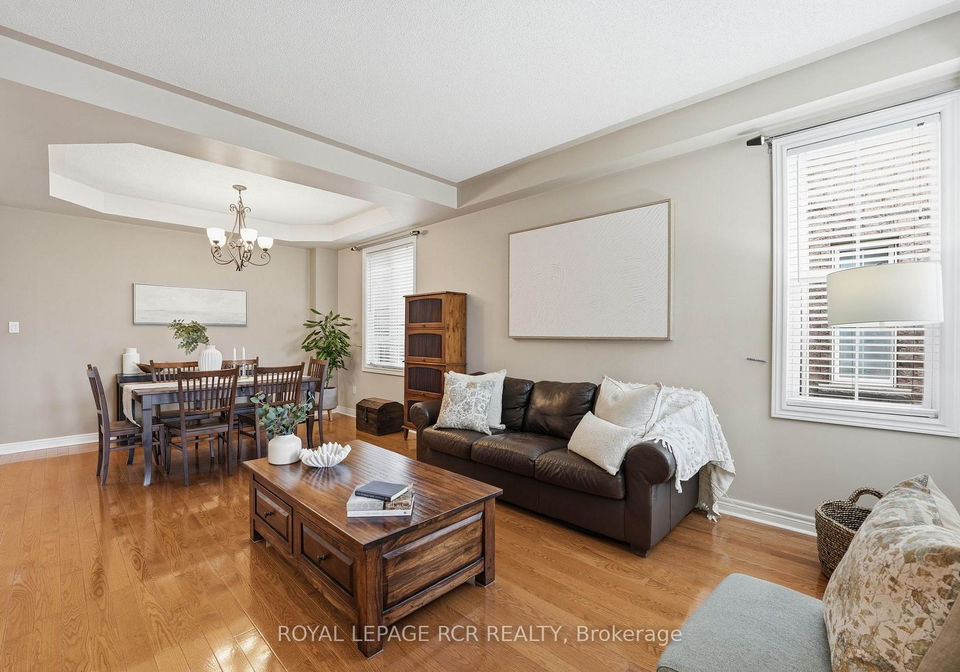 120-deerwood-crescent-richmond-hill-ontario-n13102060