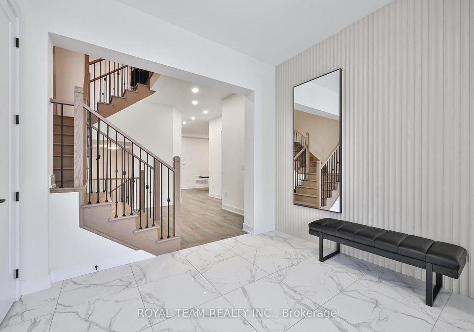 1361-blackmore-street-innisfil-ontario-n13102294