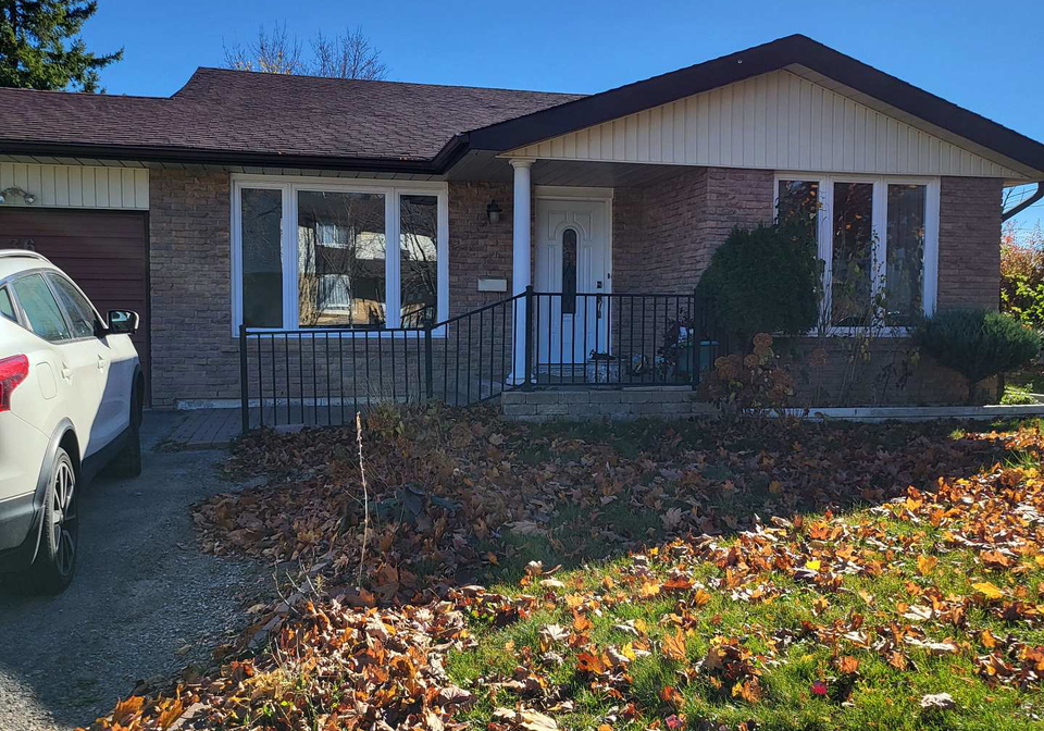 36-cambridge-crescent-bradford-west-gwillimbury-ontario-n13103054